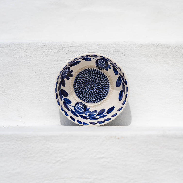 Ceramic Garlic Grater Plate - Medium Mediterranean - Nerja (Leverans V.45)