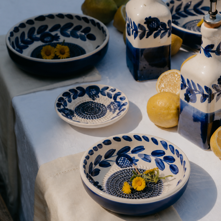 Ceramic Garlic Grater Plate - Medium Mediterranean - Nerja (Leverans V.45)