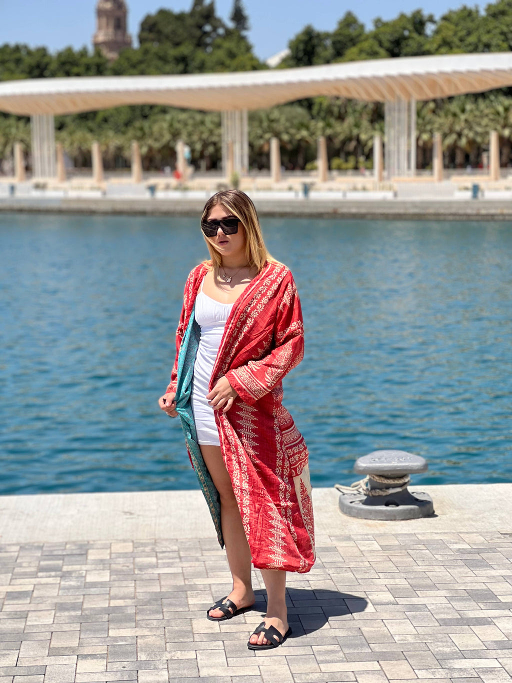 Reversible long kimonos. Recycled silk kimono.
