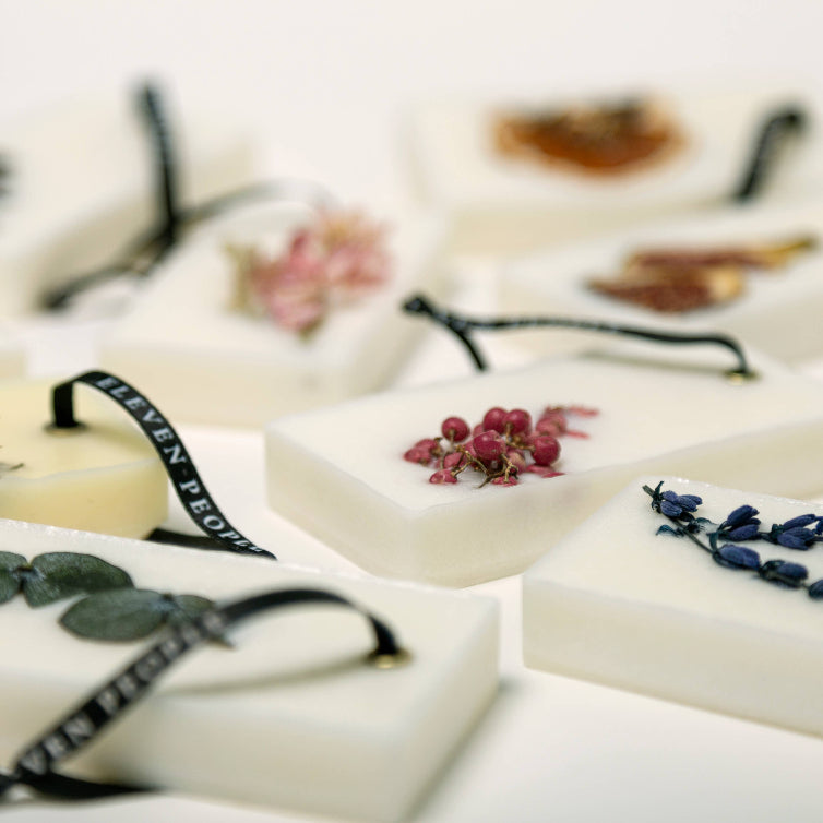 Sea Salt, Jasmine and Cedarwood Closet Wax Bar Freshener