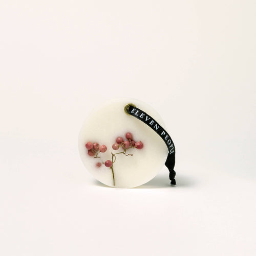 05 Blackcurrant, Birch and Oakmoss Closet Wax Bar Freshener