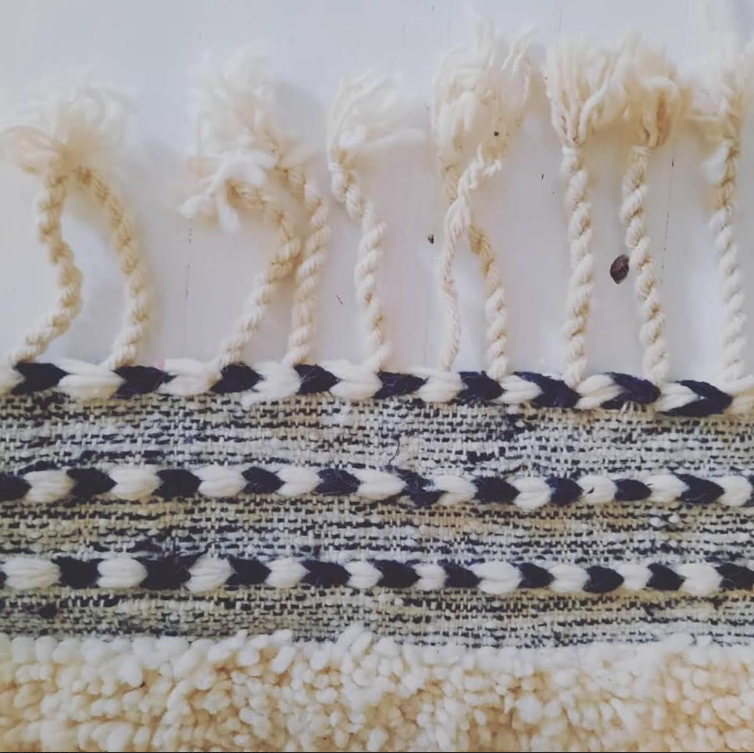 White Moroccan - Mid Atlas hand-knotted moroccan rug wool