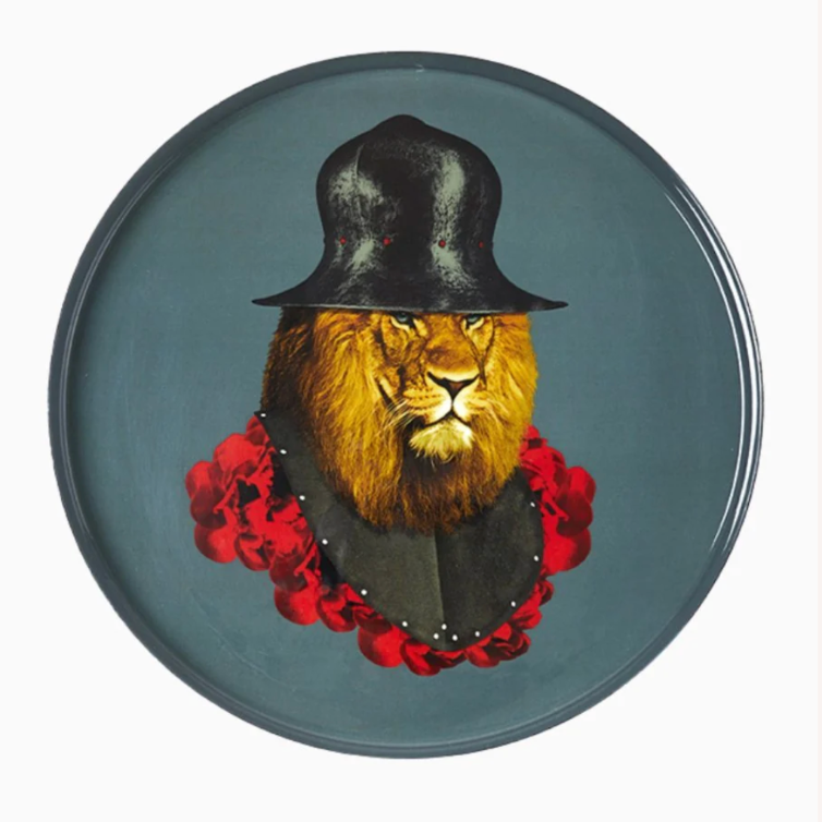 Gangzaï Round Tray — Lion Quixote