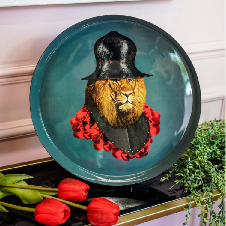 Gangzaï Round Tray — Lion Quixote