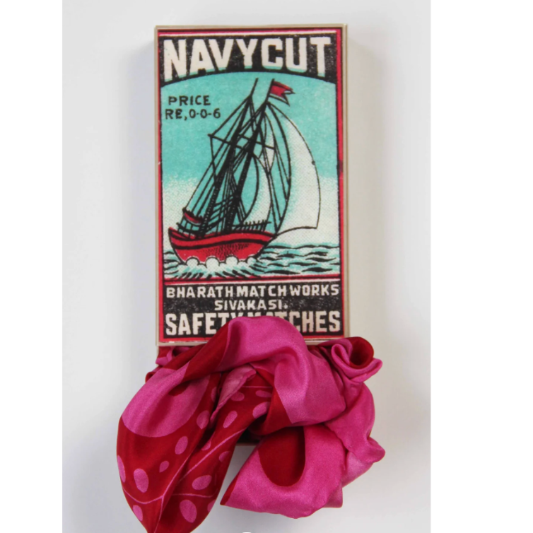 Les Belles Vagabondes - Peace and Love Silk Scarf