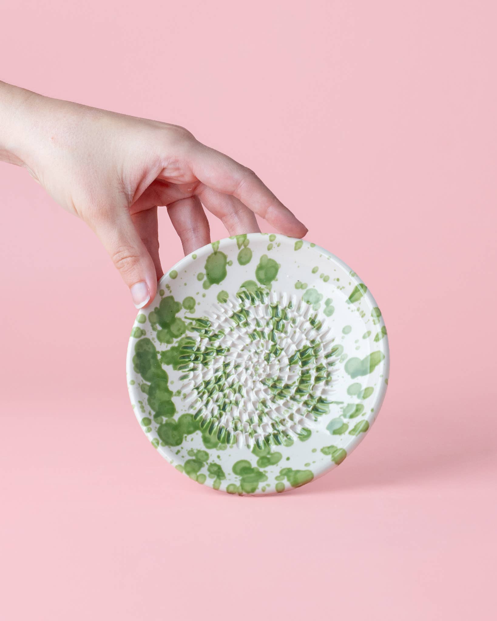 Ceramic Garlic Grater Plate - Small Green & White - Moss