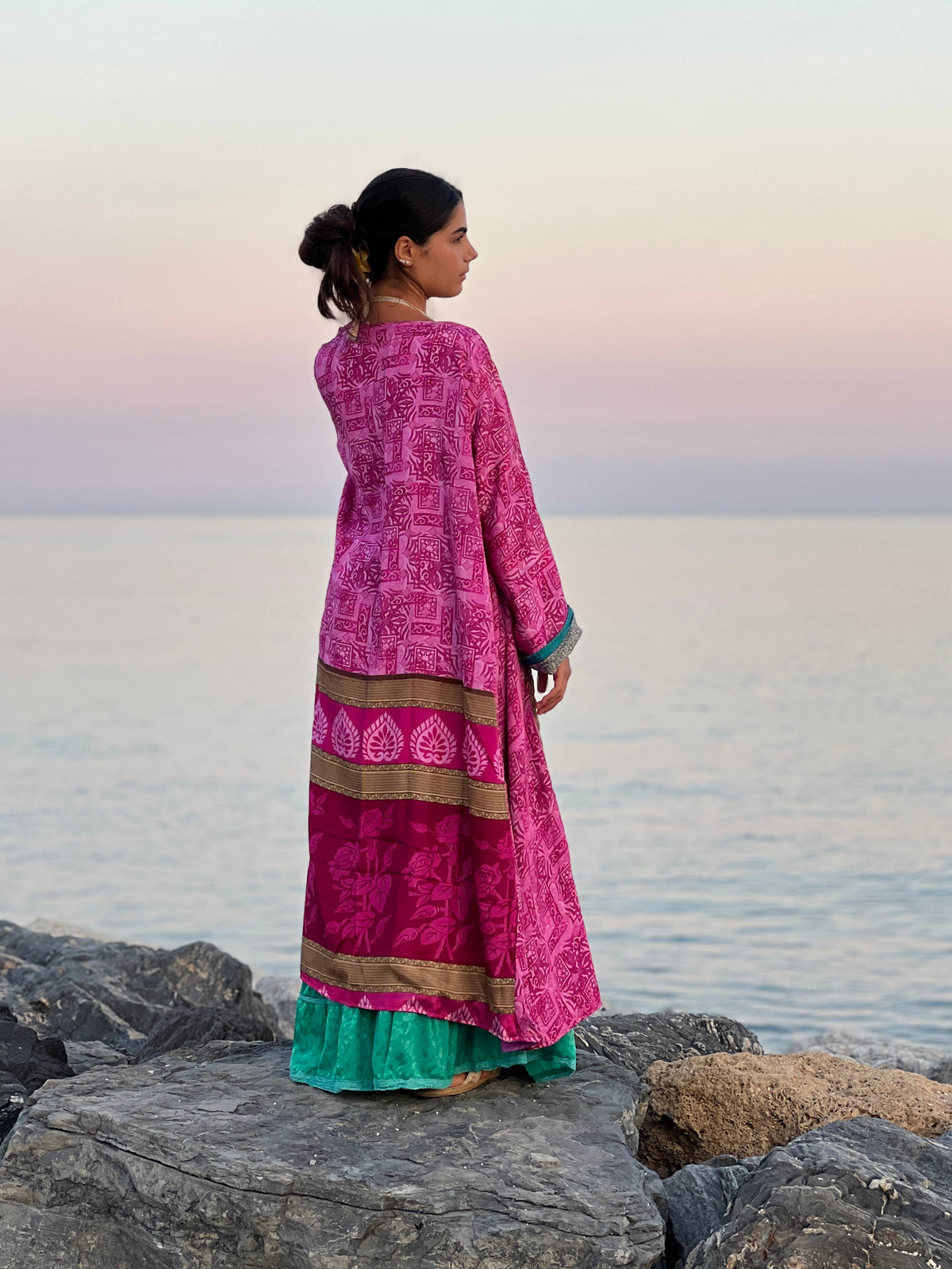 Reversible long kimonos. Recycled silk kimono.